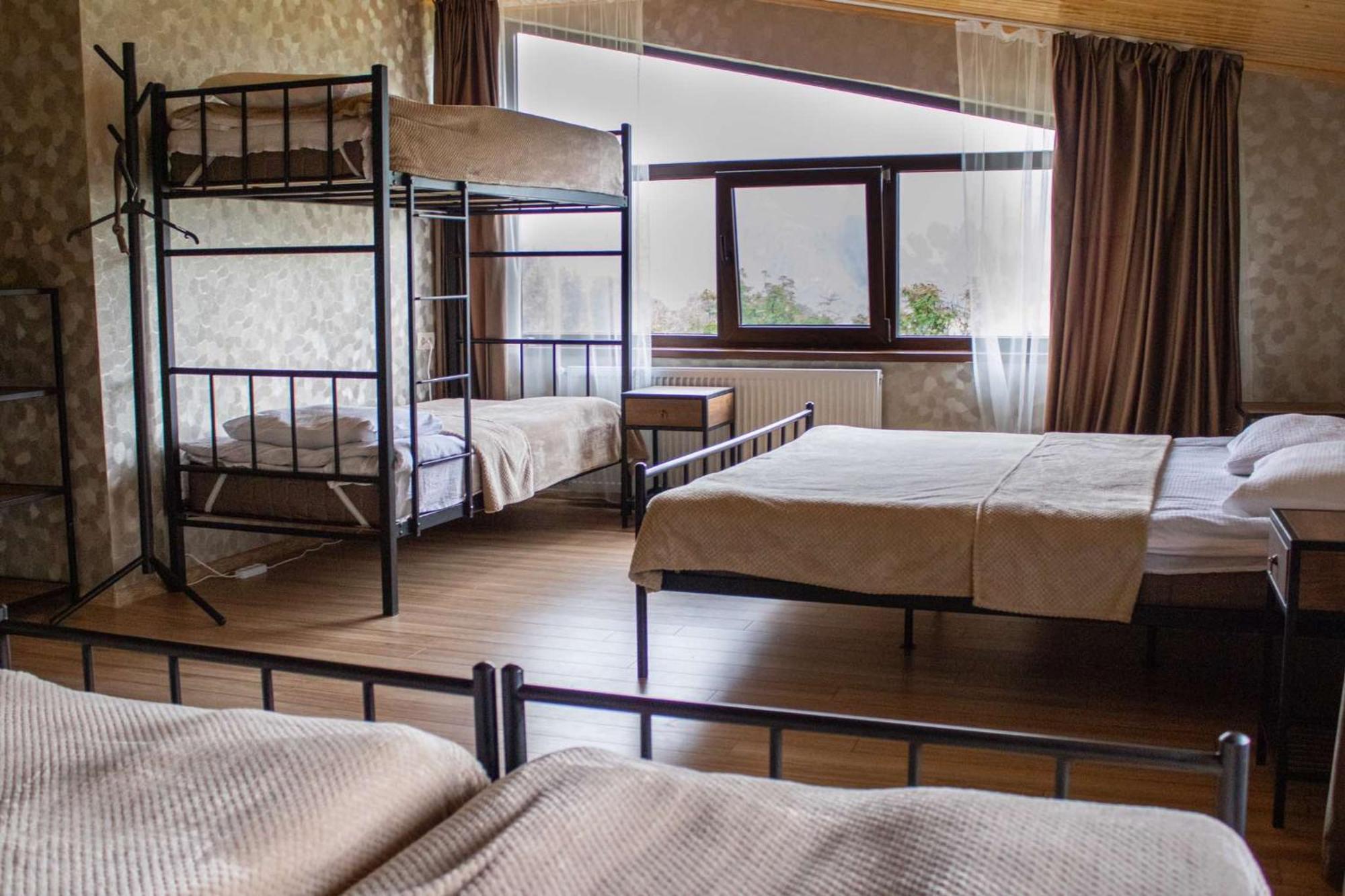 Garemta Hotel Kazbegi Eksteriør billede